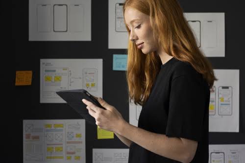 Building Better Digital Products with Clarity